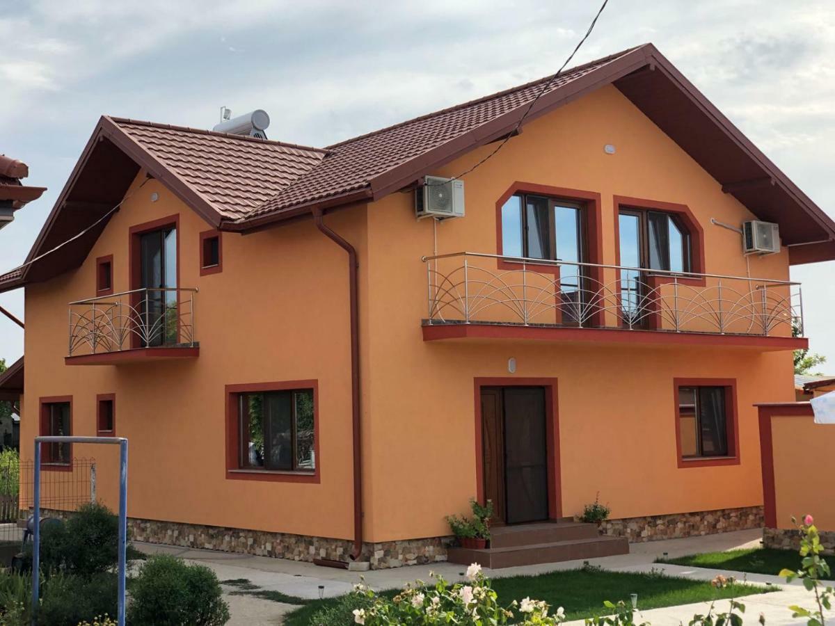 Pensiunea Cosmin Corbu  Buitenkant foto